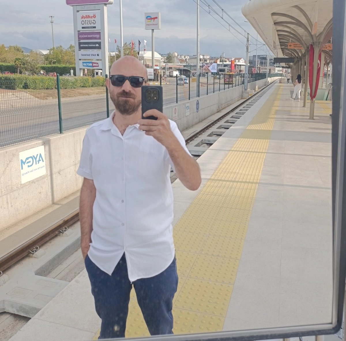 Zaman Ne Çabuk Geçiyor...