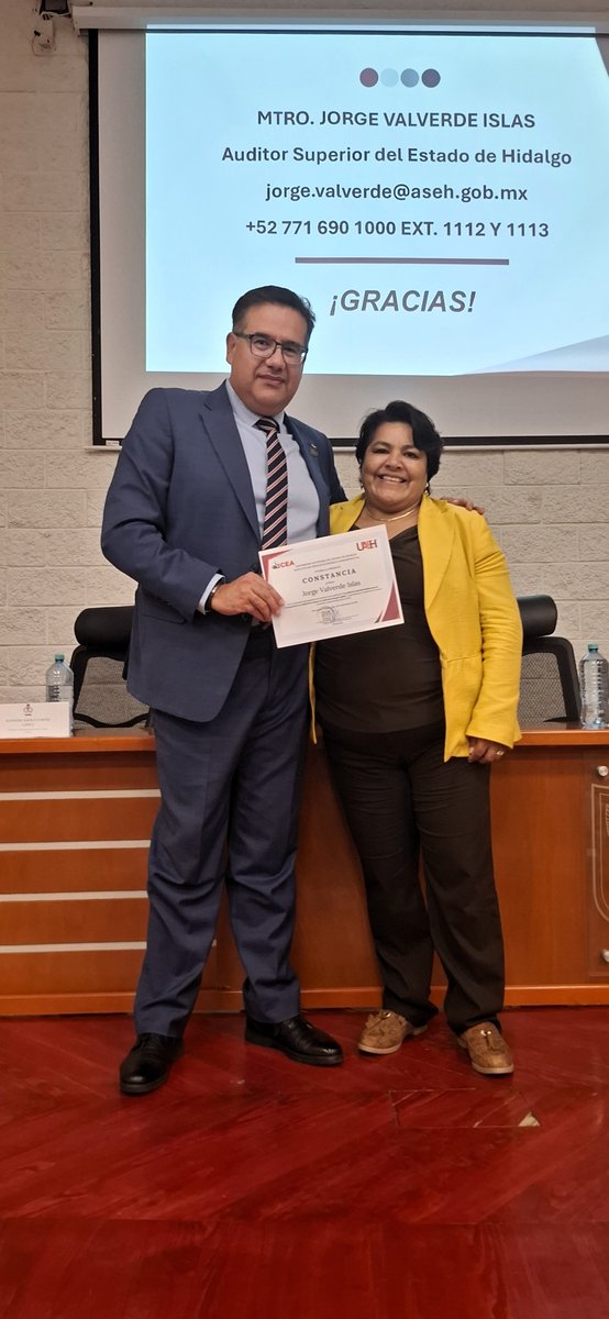 ASEH_Hgo's tweet image. Los economistas transforman.
El Mtro. @jorvalverdeASEH lo dijo claro en el ICEA-@UAEH_OFICIAL al hablar de transparencia, fiscalización y eficiencia del gasto público ante estudiantes.
¡30 años de Economía en la UAEH!
Estudiar con propósito = cambiar el mundo