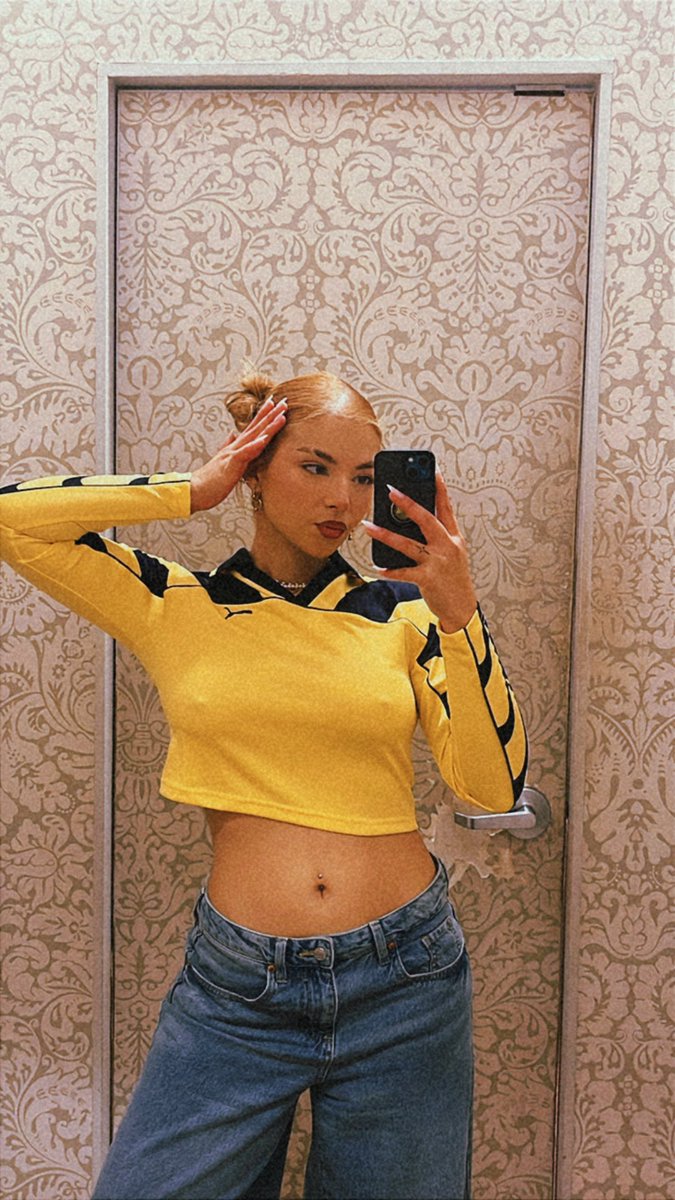 Hi babe 🩷