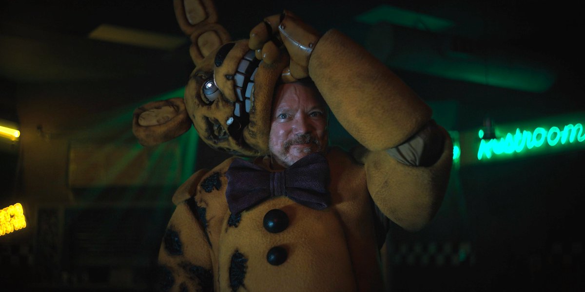 ‘FIVE NIGHTS AT FREDDY'S’ casting director Terri Taylor "quickly realized what an asset" Matthew Lillard would be to the film as William Afton!

Director Emma Tammi said, "Matthew was perfect for the role, for a lot of reasons. He'd done Scooby Doo, which has this silliness and