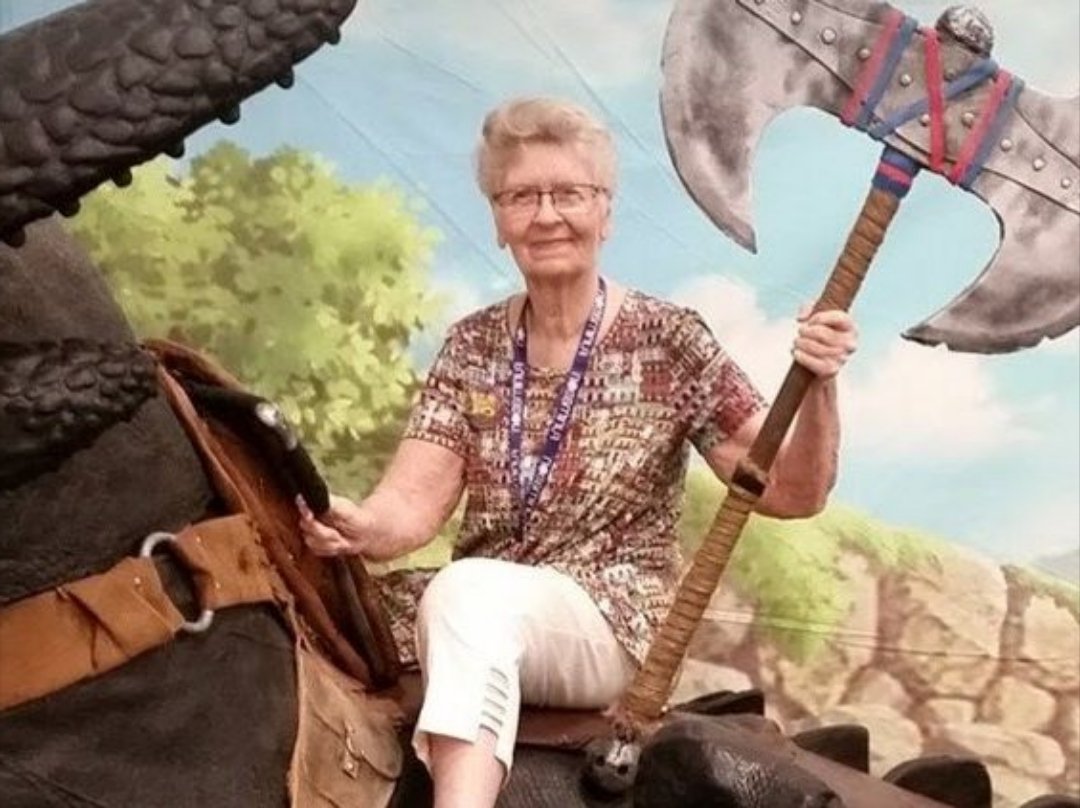 Shirley Curry, a ‘Vovó de Skyrim’ de 89 anos, vai se aposentar e parar de postar vídeos de The Elder Scrolls no YouTube

Em 2019 a Bethesda anunciou que ela será um NPC no Elder Scrolls 6. Em 2022 ela pediu para a empresa apressar a produção “Quero jogar o jogo antes de morrer”
