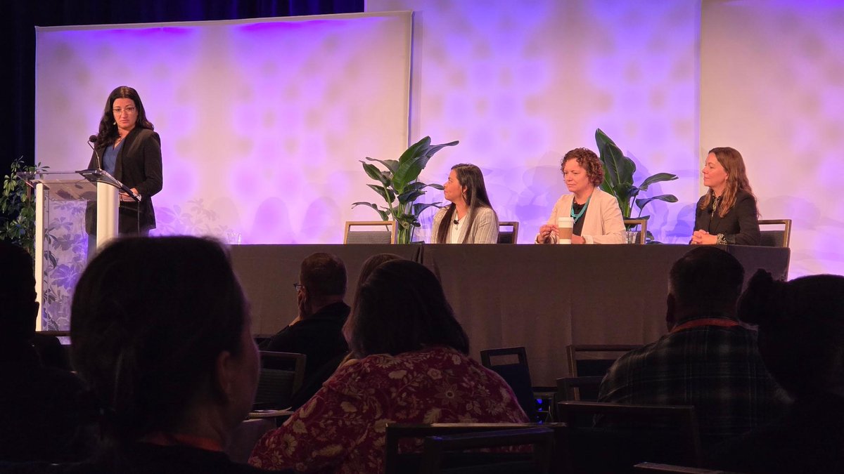 UTSW_RadOnc's tweet image. One of our Chief Radiation Therapists, Denise Salazar, was a featured speaker at the @ASRT Radiation Therapy Conference during #ASTRO25. The topic she spoke on was entitled, "Adaptive Therapy: Empowering Radiation Therapists and Enhancing Patient Outcomes."
