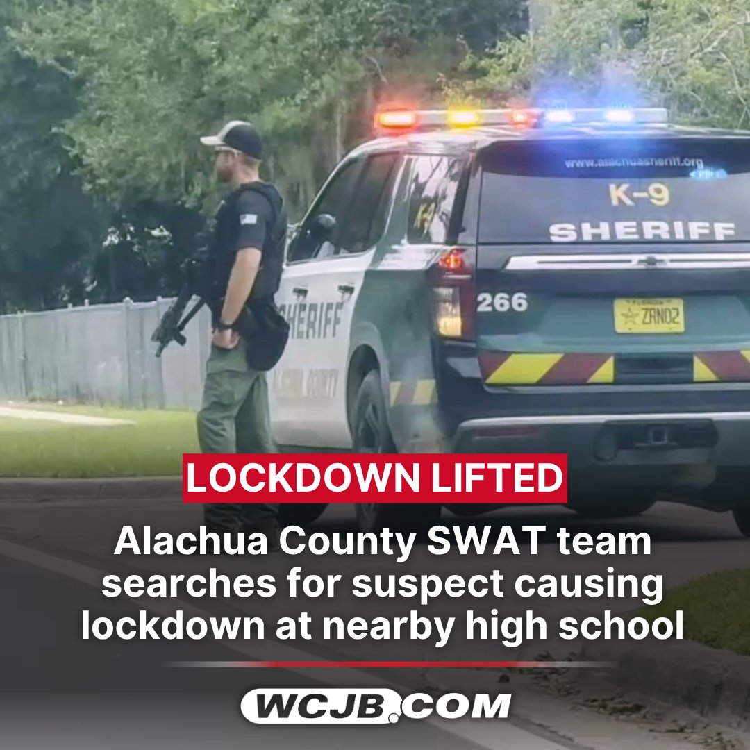 Alachua County Sheriff’s Office officials locked down Buchholz High School and blocked off a nearby neighborhood for hours today as they attempted to serve a warrant for a “violent” suspect. Read more: wcjb.com/2025/09/30/hig…
