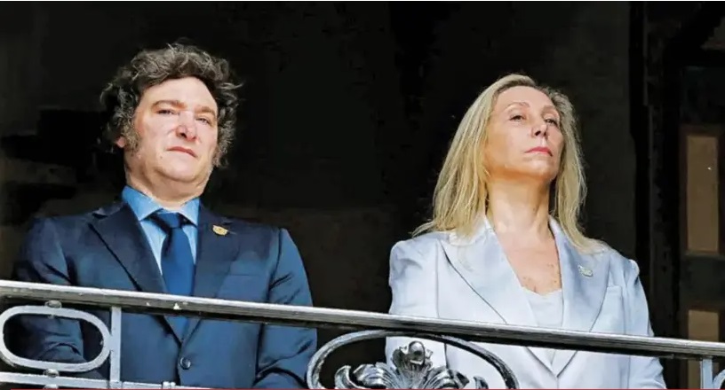 En Casa Rosada a pedido de Karina, Javier Milei renueva electrodomésticos por $40 millones mientras que los jubilados no pudieron pagar el gas ni la luz de su casa. Estas ratas viven de la gente honesta