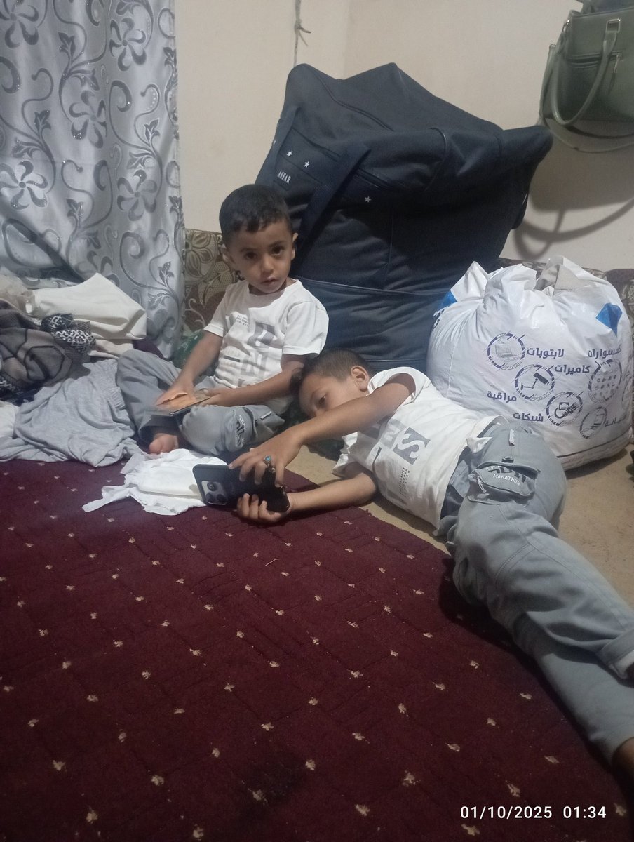 yisir233's tweet photo. اللهم احفظ اولادي وجعلهم بحفظك ورعايتك اينما كانوا واينما ذهبوا https://t.co/b8FgWad7Aw