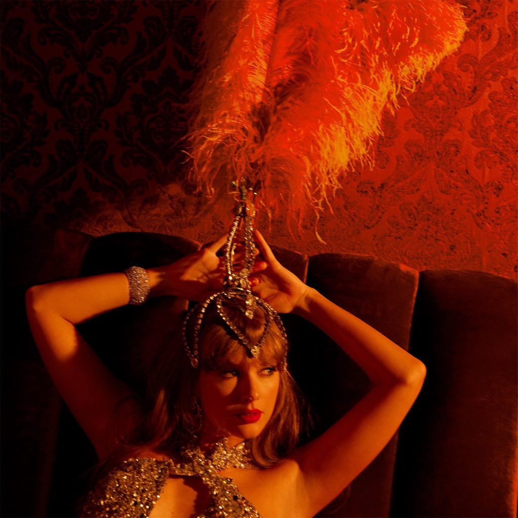 tswifterastour's tweet photo. 🚨| New lyric from 'The Life of a Showgirl' revealed at the Spotify Experience! #TSTheLifeofaShowgirl

"Everyone's unbothered til they're not" https://t.co/H07hQ4FHig