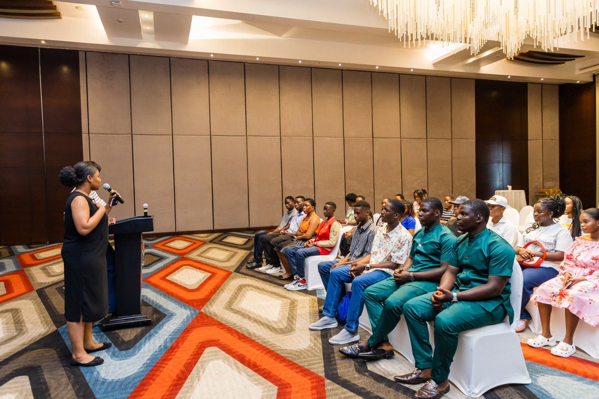 lady__ND's tweet photo. Yet again, I had the incredible privilege of doing what I love most; empowering young minds. The #YouthEmpowermentDay last weekend @movenpick_accra was a beautiful reminder of why I’m so passionate about #capacitybuilding, #education, and #youthdevelopment. 

#AccorHeartist https://t.co/XRYaXGqNOo