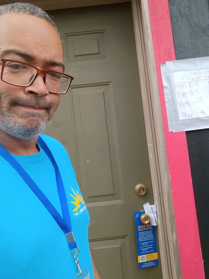 LibreOhio's tweet photo. Our canvassers are out knocking, thanking @SenatorHusted for cutting government waste and stopping tax hikes. #ProtectProsperity https://t.co/1O9IWvcIkj