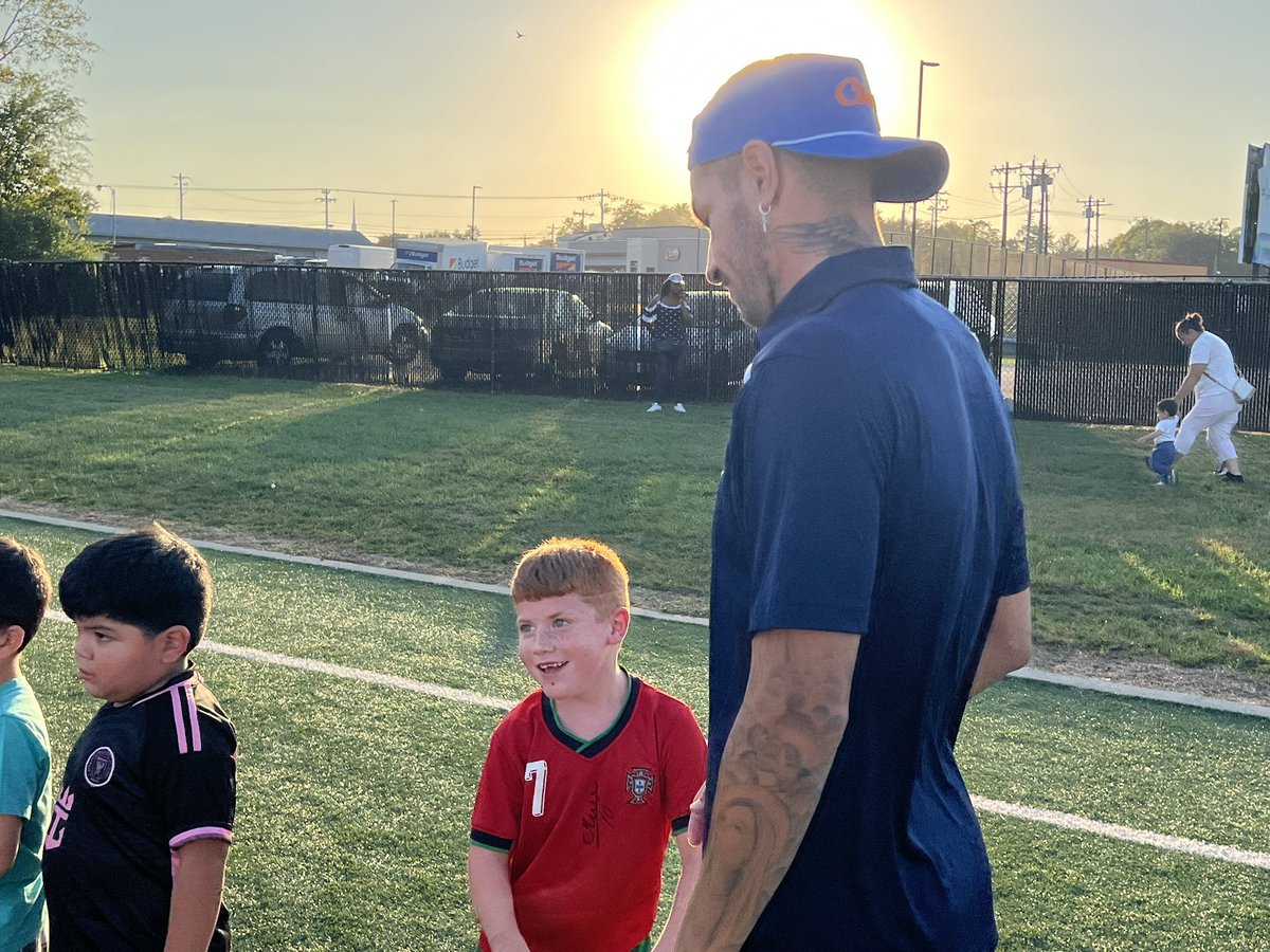 fcsdcentral's tweet image. Central students are having so much fun at the Soccer Clinic Fundraiser! Thank you Fairfield Women’s Soccer players!