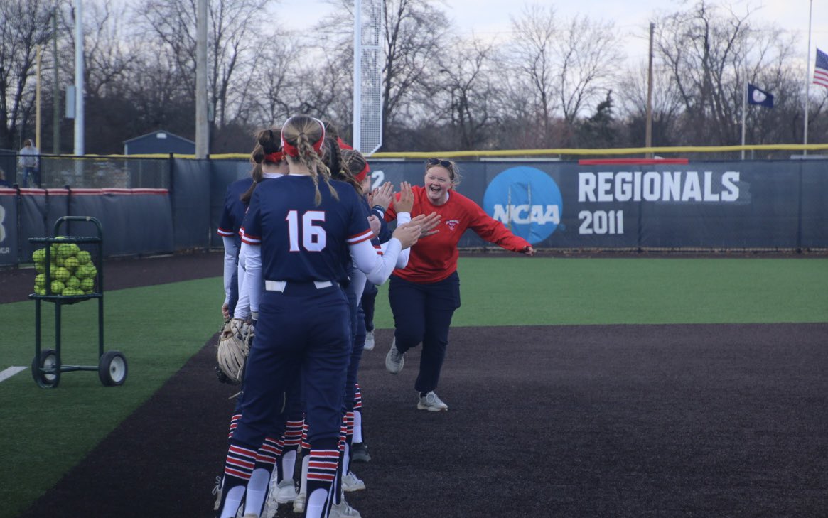 Coach_TessSHU tweet media