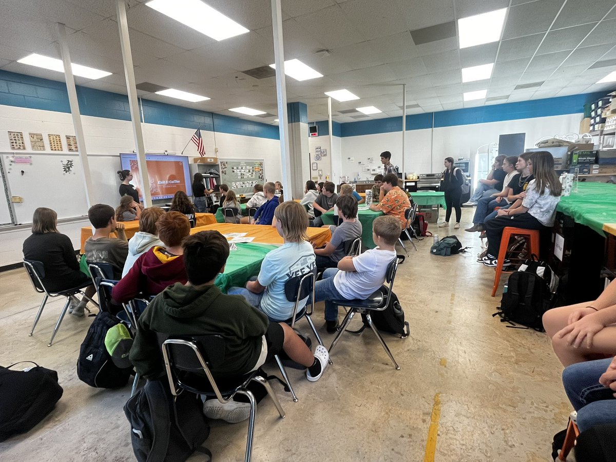 KaylinBade's tweet photo. Thanks to @Exit11works for visiting our WMS Junior FFA Chapter tonight! https://t.co/kzYsCMgzNg