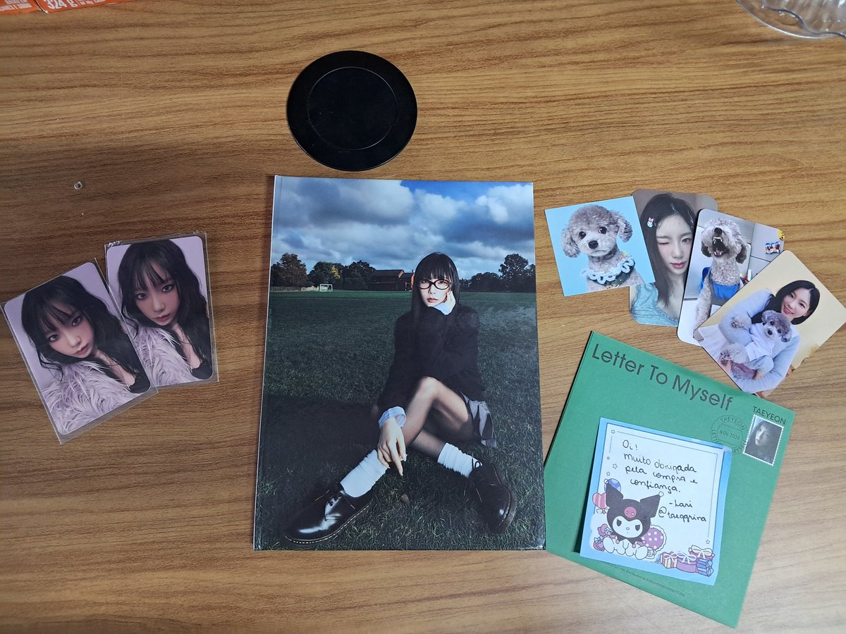irenwbaee's tweet photo. feedback superr positivo para a @taeggrina que me vendeu essa lindinha e meu álbum maravilhosa lacradinho e por coincidência agr sou mãe de gêmeas!!
obrigada amg, amei tudo!!! https://t.co/OQ8dV3BZSC