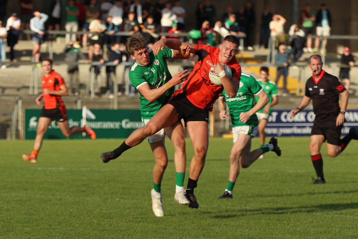 Weekend action 🏐🏐
Sunday
Late Ballincollig surge sees Duhallow exit Championship 

🏆 <a href="/OfficialCorkGAA/">Cork GAA</a> <a href="/mig_ie/">McCarthy Insurance Group</a> Premier Senior Football Championship QF
🏟️ Pairc Ui Rinn
⏰ FT

🟠⚫️ <a href="/DuhallowGAA/">Duhallow GAA</a> 2-11
🟢⚪️ <a href="/BallincolligGAA/">CLG Bhaile an Chollaigh</a> 1-15

A few pics …