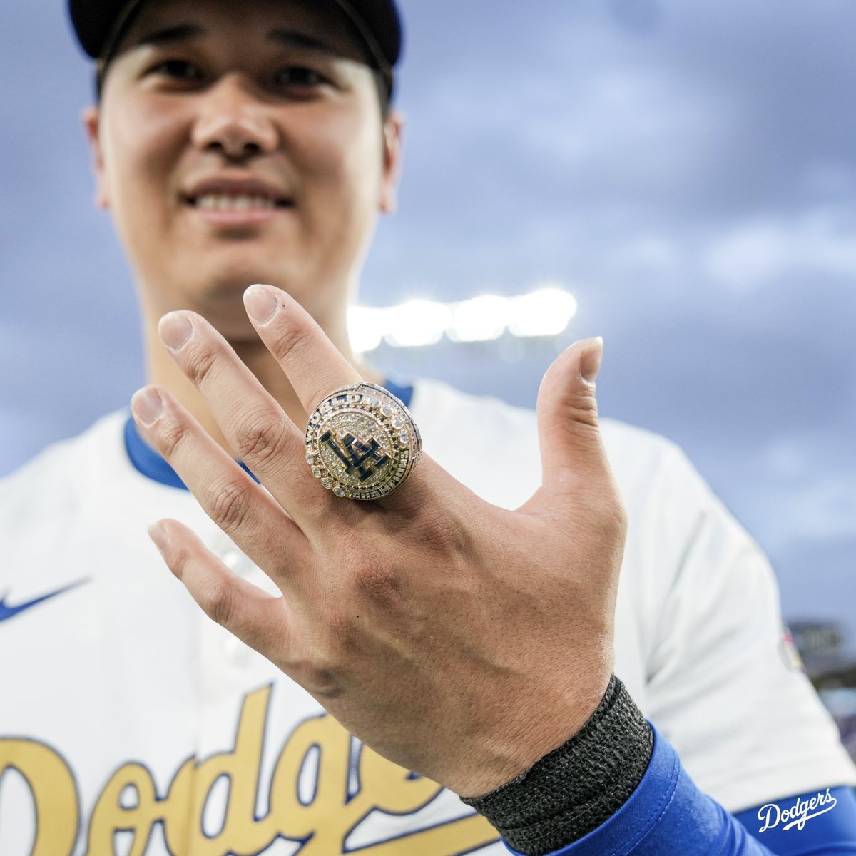 XdaveXcoreX's tweet photo. @_Success_Net_ @Fernand70034163 @Padres @DonOrsillo https://t.co/Pjt3sIsWFn