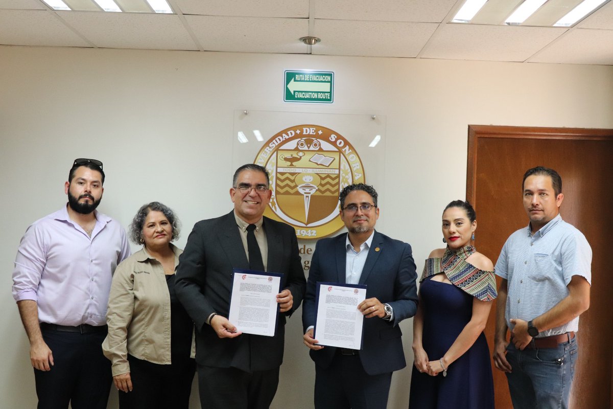 NoPasaNada_mx's tweet image. #Escuelas 🦉 | Firman convenio de colaboración UNISON campus Navojoa y CBTIS 207

Nota→ acortar.link/63Zg5w

#ConvenioDeColaboracion #Unison #Cbtis207 #Navojoa