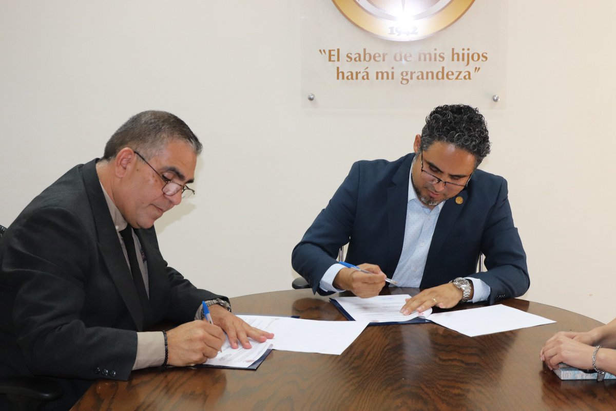 NoPasaNada_mx's tweet image. #Escuelas 🦉 | Firman convenio de colaboración UNISON campus Navojoa y CBTIS 207

Nota→ acortar.link/63Zg5w

#ConvenioDeColaboracion #Unison #Cbtis207 #Navojoa