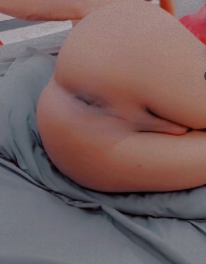 ممحون بنوتي ااااه💋 اح👅 tweet media