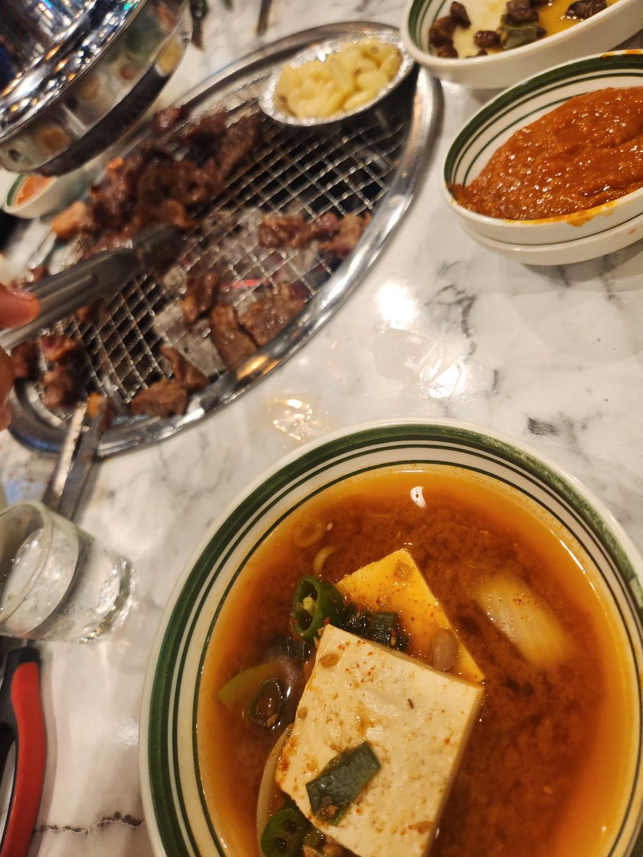 everything09876's tweet photo. 맛난거 많이 먹기~ https://t.co/dupISG0D1S