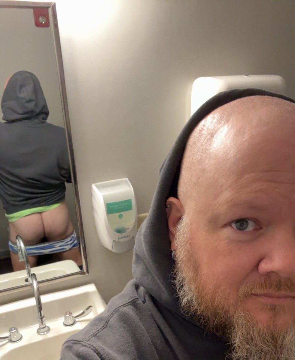 CarolinaBamaBoyXXX tweet media