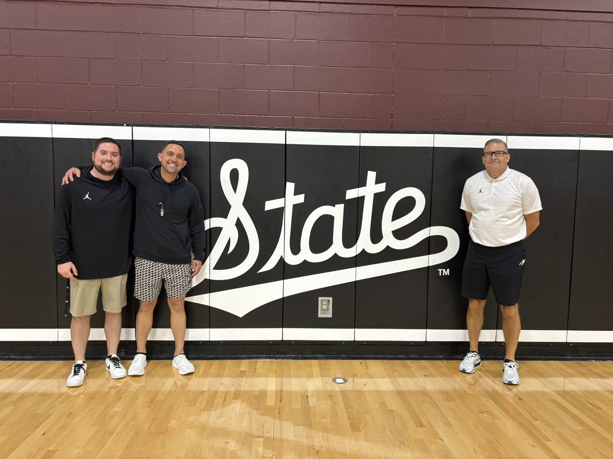 Thanks to <a href="/SamPurcellMSU/">Sam Purcell</a> and <a href="/jimmy_wjy/">Jimmy</a> for having us at <a href="/HailStateWBK/">Mississippi State Women's Basketball</a> practice today!
