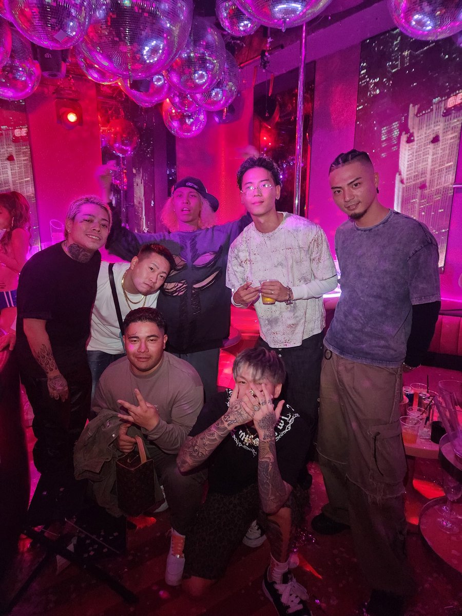 10yume26's tweet photo. いつも普通の人じゃ見えない光景を見してくれる周りの方に感謝🙏

#lastnest#TOKYOyoungvision#アフターパーティー https://t.co/JH2o5haM6M