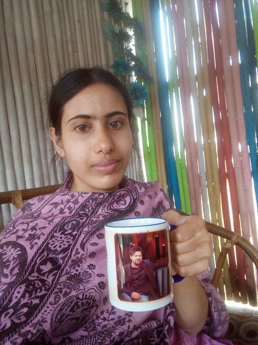 NusratArfah's tweet image. #CoffeeDay 

#Prabhas  Darling ❤
@PrabhasRaju ❤