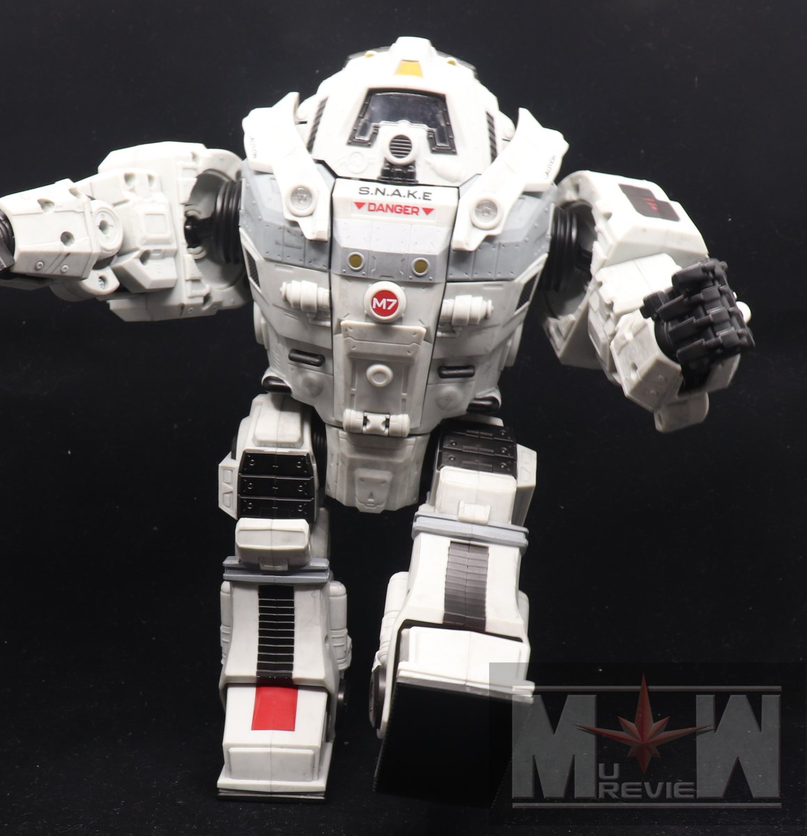 G.I. Joe Classified Series #162, Cobra S.N.A.K.E (System: Neutralizer—Armed Kloaking Equipment) Battle Suit
@hasbro @hasbropulse #gijoe￼ gijoeclassified #yojoe #actionfigurepic #hasbrotoypic #toyphotography #cobra  hasbropulse.com/product/gi-joe…