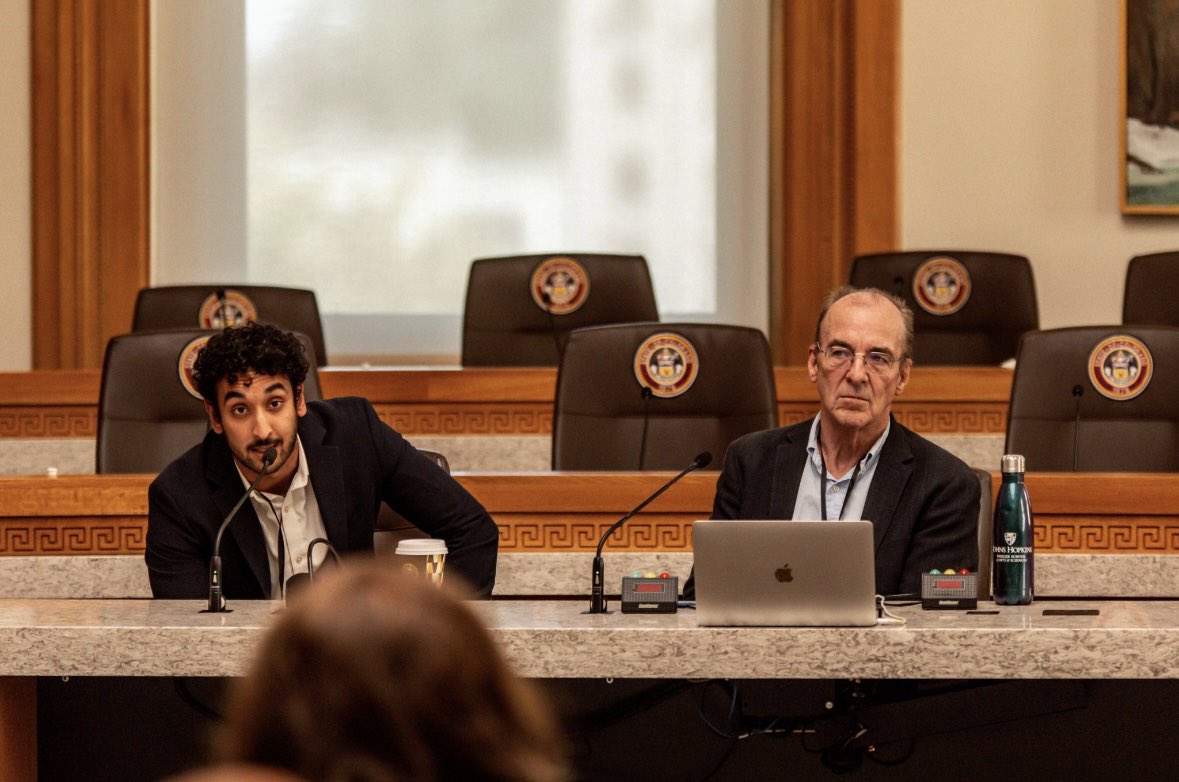 TopEndEnergy's tweet photo. Key #geologichydrogen takeaways from the U.S. Hydrogen Policy Leaders Convention
1️⃣ Primary energy resource - an engineering challenge, not sci-fi
2️⃣ Near-source use first, strong early economics
3️⃣ Policy makes or breaks pilot projects
4️⃣ Scale needs testbeds https://t.co/ZoYfXuaXVy
