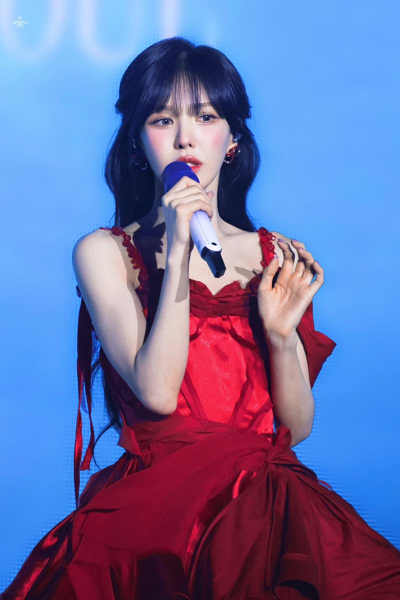 sapphire_0221's tweet image. 250921 W:EALIVE 

👸🏻

#WENDY #웬디
#CeruleanVerge #WENDY_WORLDTOUR