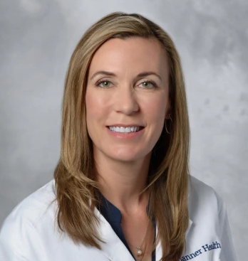 Dr. Holly Beach, was a guest on the local ESPN radio to talk about sports-related injuries. Her comments are helpful for athletes, parents and coaches. 
#Tucsonathletes
#SportsMedicine
Watch Video here:  youtube.com/watch?v=j0tJRO…