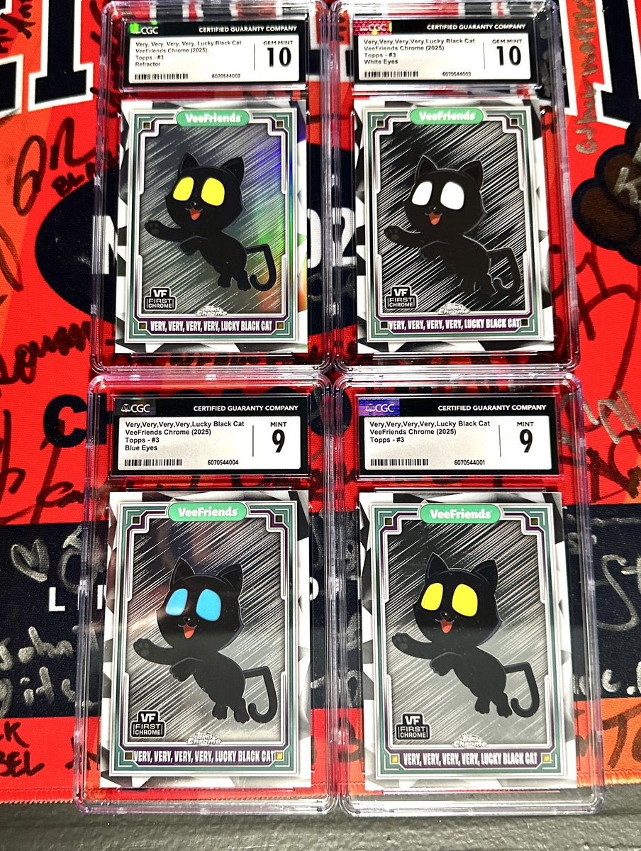 joelmcfarlin's tweet image. 🔥🔥🔥@veefriends  FLASH SALE!🔥🔥🔥Black Cat @CGCCards Slabs (2 10s&amp;amp;2 9s) 4 green refactor slabs, Super Stickers lot /399, /55 and 1 /10 Plus A bunch of @StephenCurry30 crossovers! Bulk purchase of $1200 - Will ship tomorrow! Single prices below!
