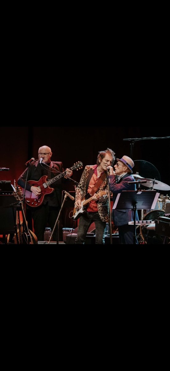 BillyG64875's tweet photo. @RolandGunnTN I went Van’s 80th Birthday Celebration Concert in Belfast. Flew to Dublin from Ky  I’m such a Van fan. He’s still white by the way. Interestingly one of Van’s heroes Mose Allison was mistaken for black man by Pete Townsend of The WHO. Pete went to see Mose play &amp; was shocked. https://t.co/ooaKByA8ZF