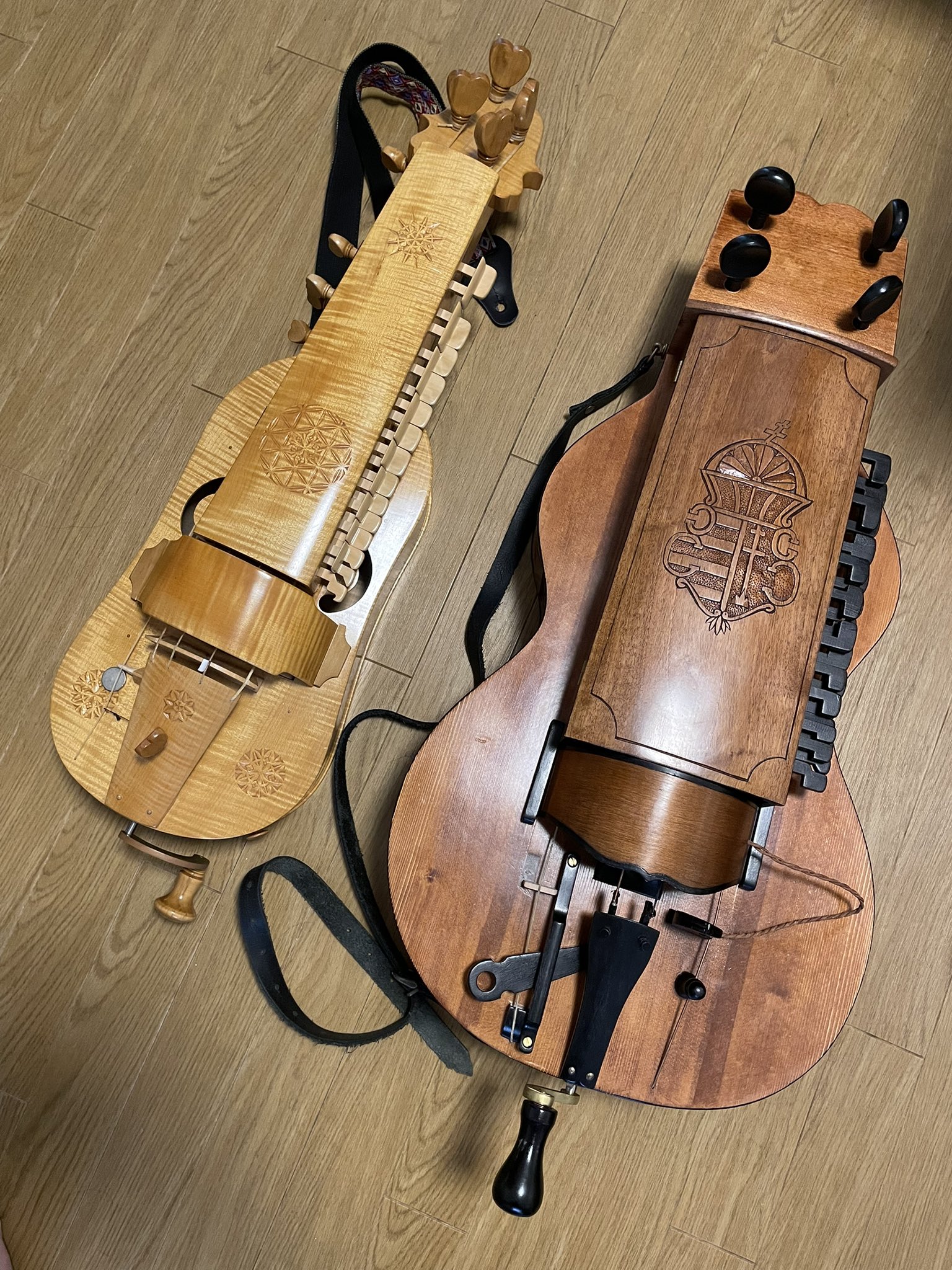 ハーディ・ガーディ hurdy gurdy ヨーロッパ　手作り古楽器 民族楽器 The Miller of Dee