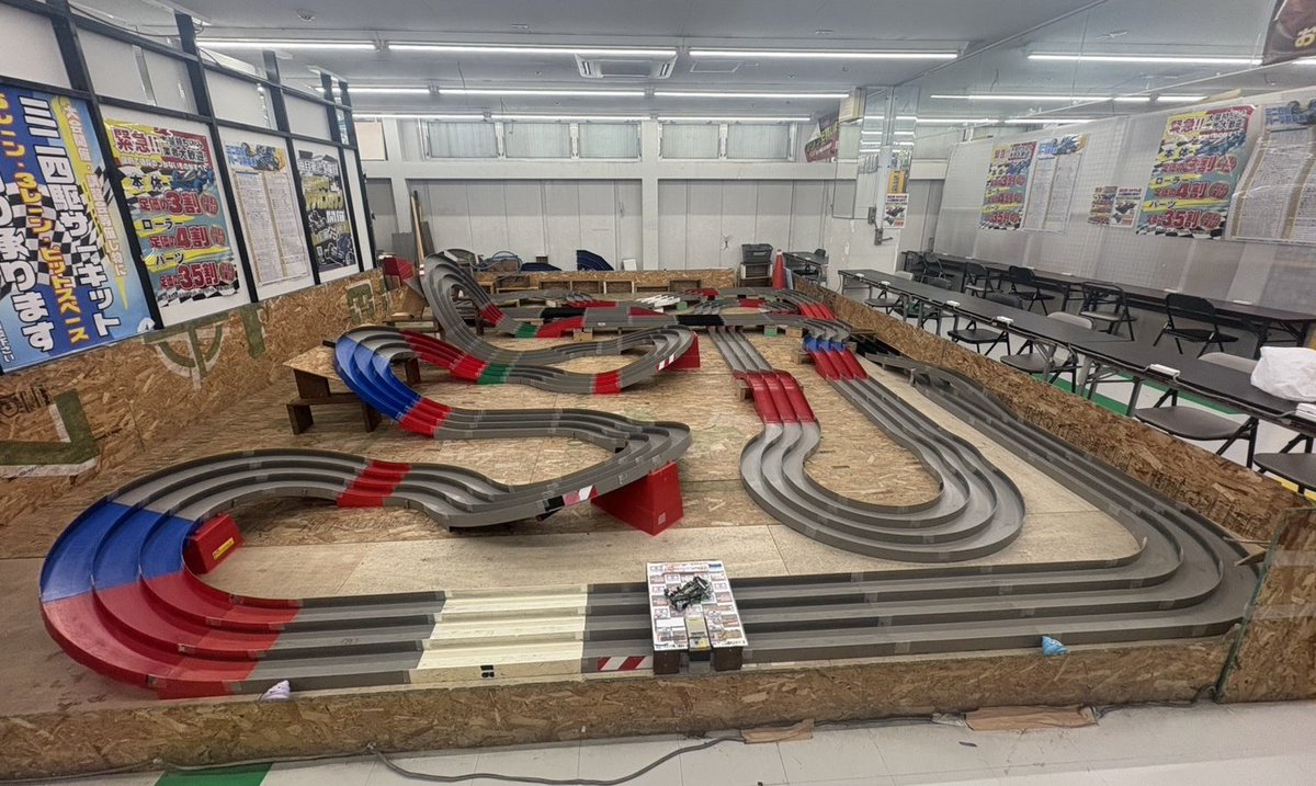 ミニ四駆コース ミニ四駆コース情報 (@mini4wdCircuit) / Posts / X
