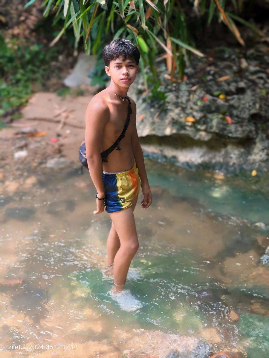 keneseu06's tweet photo. Puning cave 🌿 https://t.co/yhkMo5i6mh