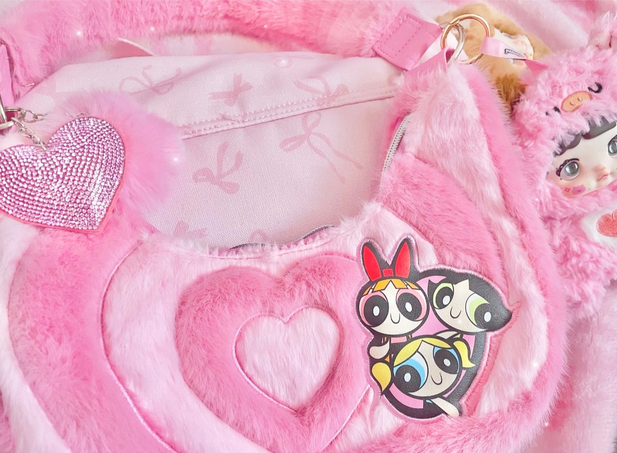 chocapuff's tweet photo. i  love  my  bag  sm  ❤︎ ⊹ ࣪ ˖ https://t.co/lZa0S8zQs2