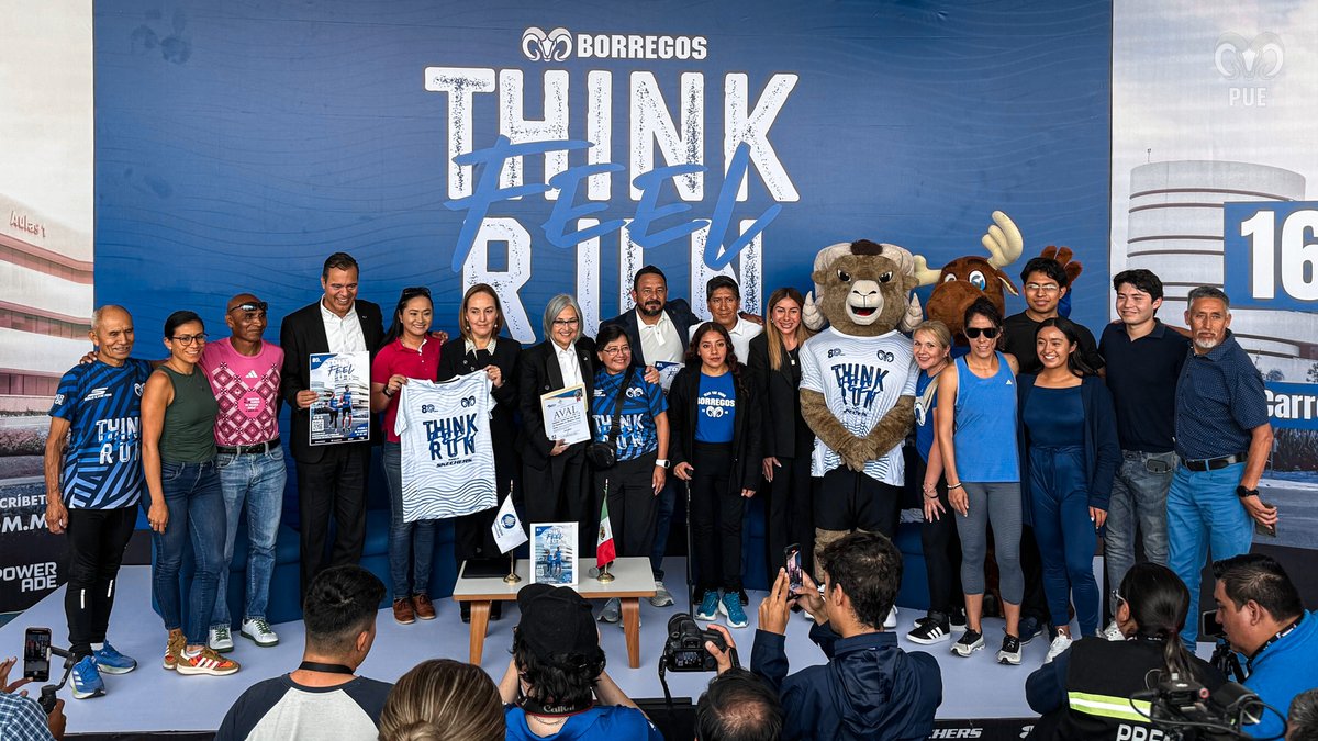 BorregosPuebla's tweet photo. 📷 Así vivimos el Media Day de Think, Feel, Run📷 Cada sonrisa, cada palabra y cada imagen nos recuerdan que este evento no es solo una carrera. ¡Nos vemos este 16 de noviembre en la línea de salida! 📷📷
#ThinkFeelRun #ATPLV #BlueNation https://t.co/vROShjy8tJ