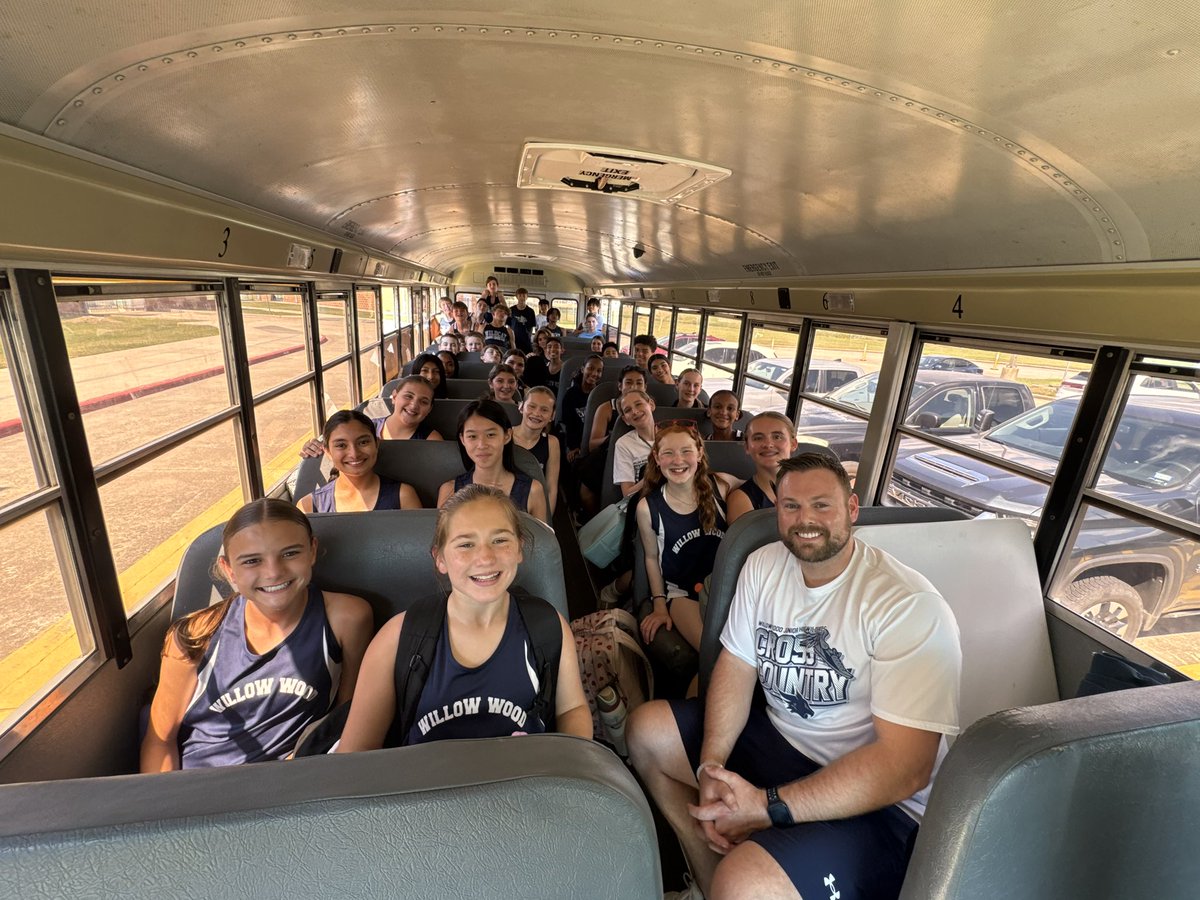 TISDWWJHS's tweet photo. WWJH Cross Country is bringing home some fancy hardware today!!  Congratulations to our student athletes and Coach McDugle 🎉🎉🎉
#proudtobeawildcat #runwildcatsrun @dmcdugle10 @WWJH_Mr_Penny @KellyMarchiando @TanyaBrogger https://t.co/grsrTYGNzu