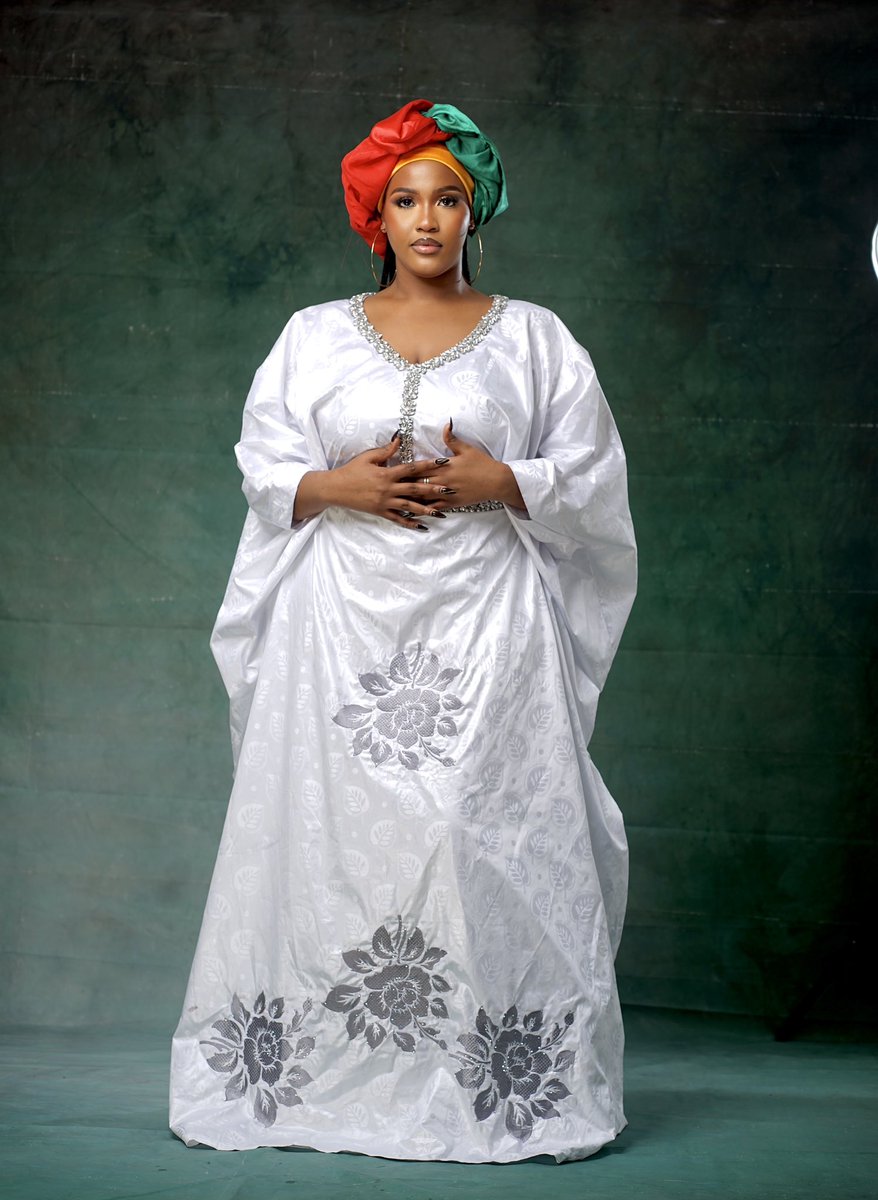 ❤️🇬🇳Parce que le 02 octobre on aura 67 ans d’indépendance 🇬🇳❤️

Bonne Semaine d’indépendance à ma Guinée 🇬🇳 ❤️

💄: B-Beauty
📸: HCM Multimedia