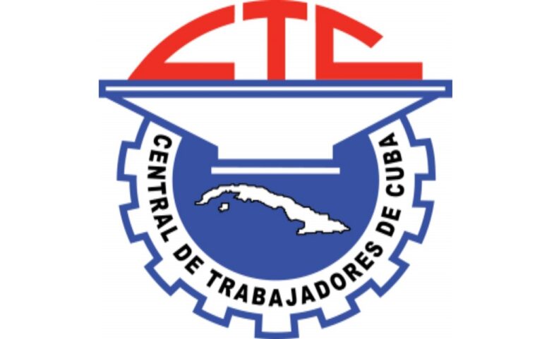 Yamisleidy71165's tweet photo. #Fidel genuino auténtico, siempre presente en nosotros 100 de Fidel.@Colina_CTCuba @Cuba_CTC @WalterNoris https://t.co/BUysGbMvBF