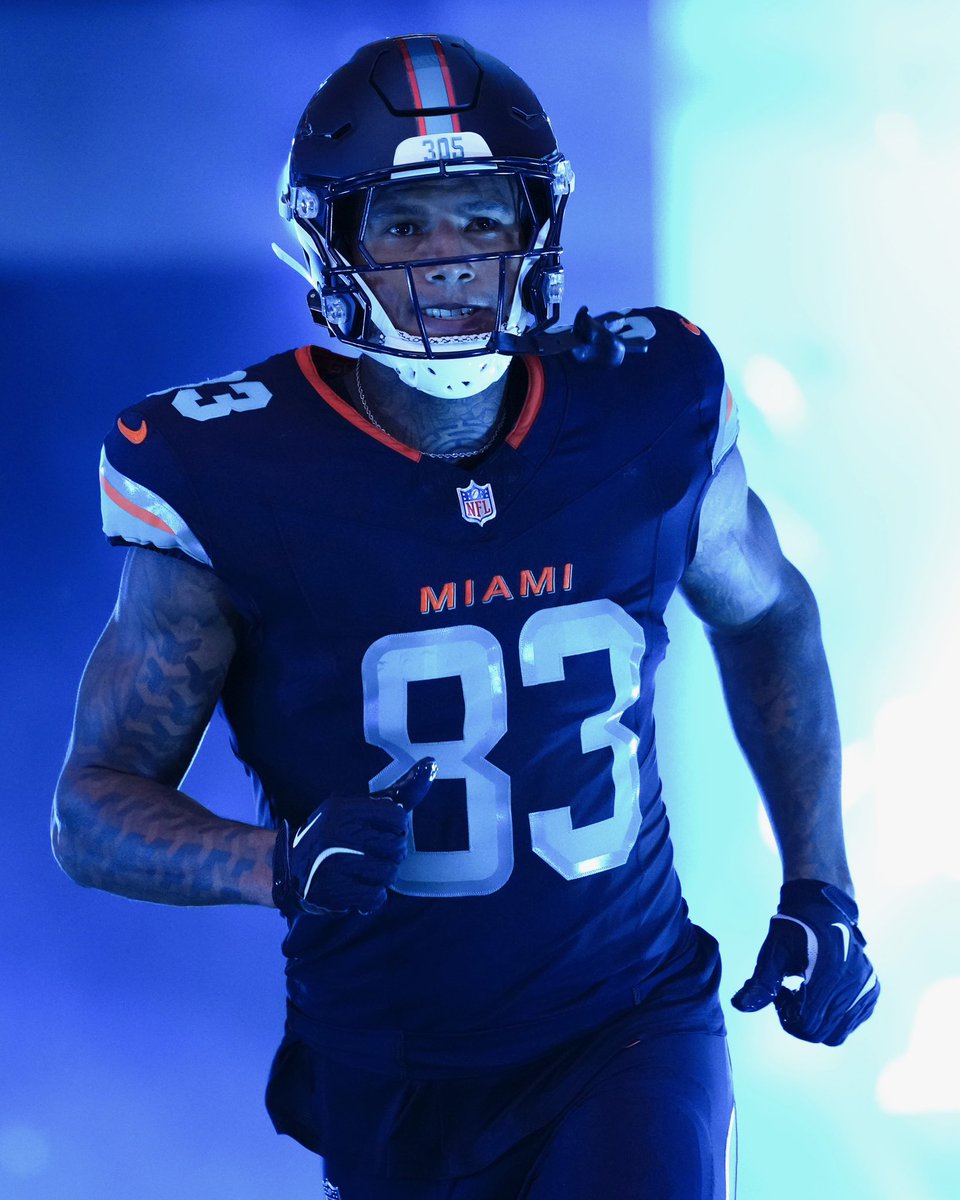 Darren Waller tweet media