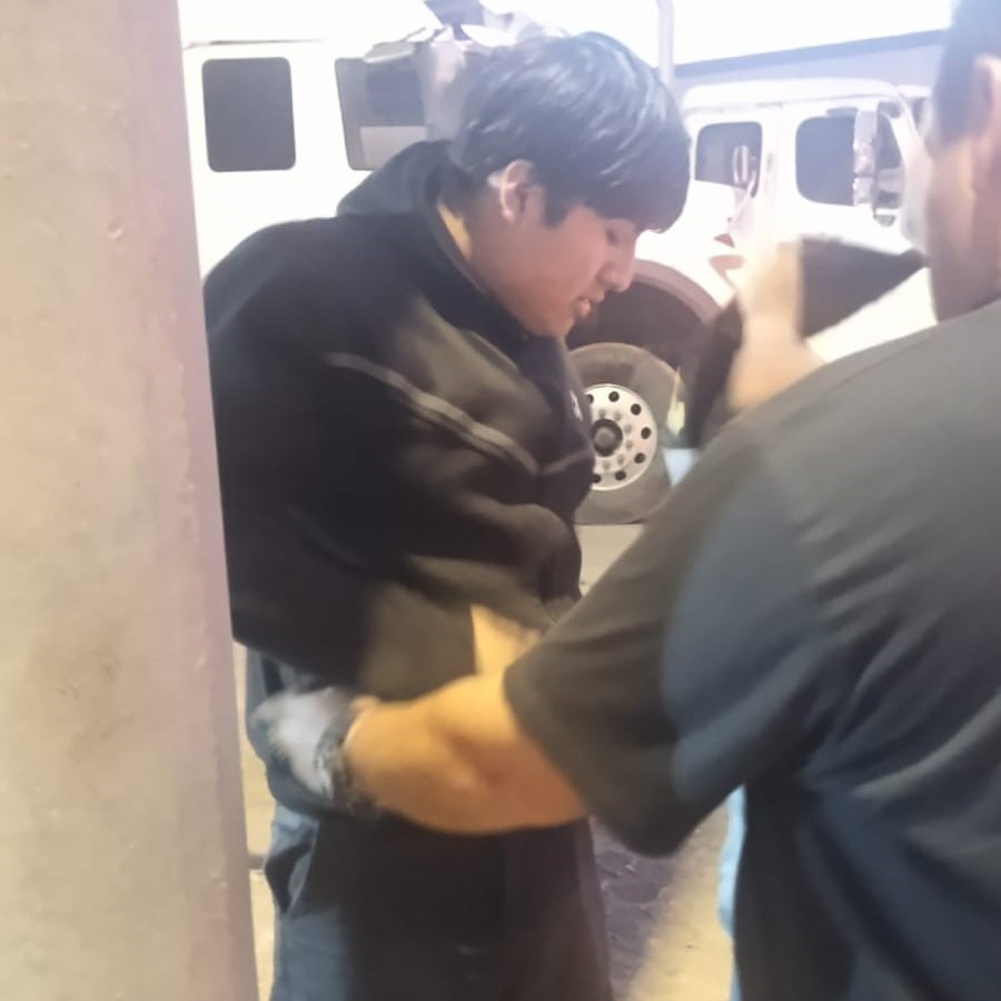 🚨URGENTE: DETUVIERON A PEQUEÑO J ‼️‼️

✅El prófugo fue detenido este martes por la noche tras ingresar desde Bolivia #TripleCrimen #AHORA