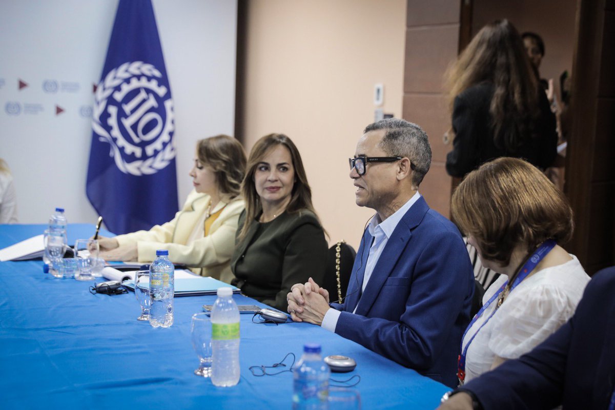 Thanks to Minister <a href="/EddyOlivares14/">Eddy Olivares</a> and the social partners of the Dominican Republic for their warm welcome and for hosting the 20th @ILO American Regional Meeting. Grateful for the opportunity to discuss productive employment, decent work and social justice. #AMR2025
