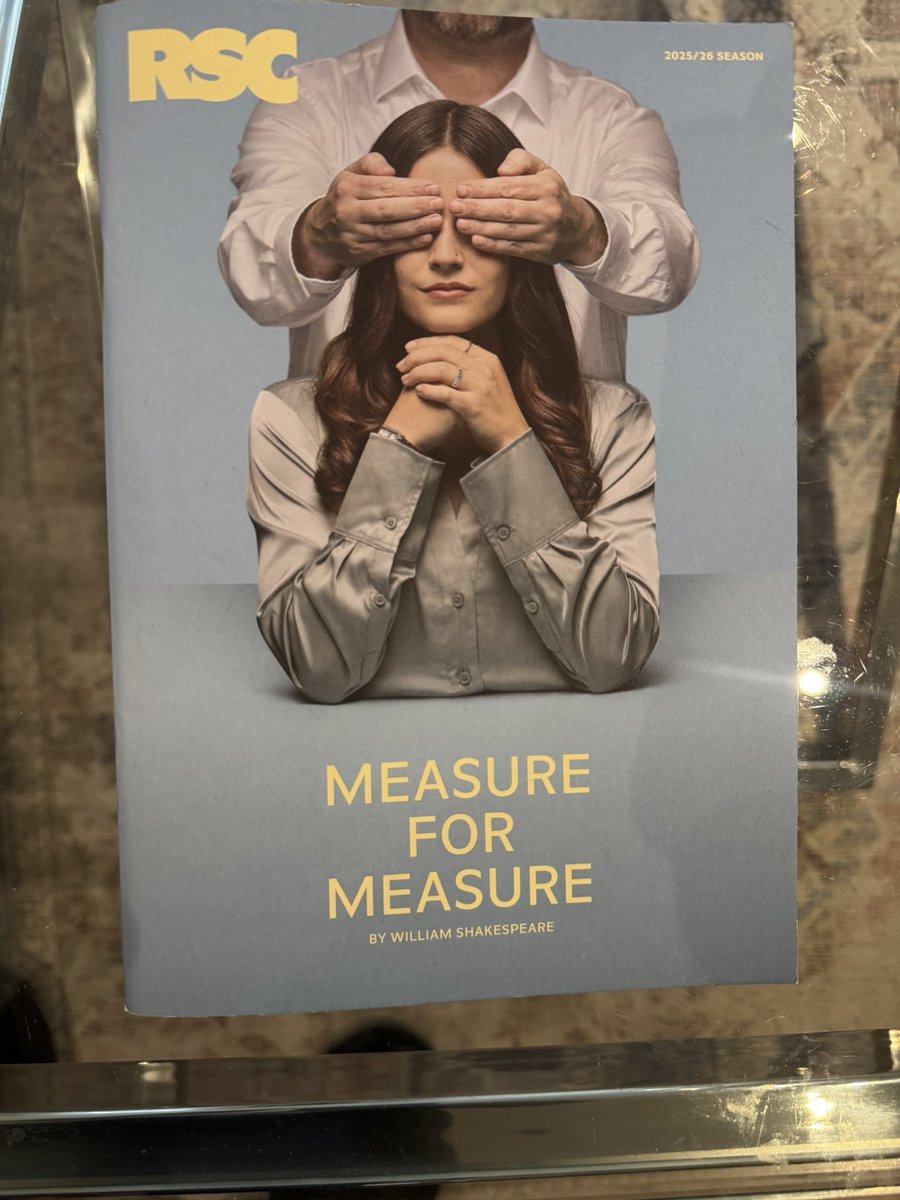 aojwFL_BFC's tweet image. In #StratfordUponAvon  @TheRSC with mum #Unity  as part of her of her 90th  birthday celebrations . Aside from some unfortunate technical issues with staging in first half this was a very ambitious, brave , modern take on #MeasureForMeasure that deserves credit to its cast &amp;amp;crew.