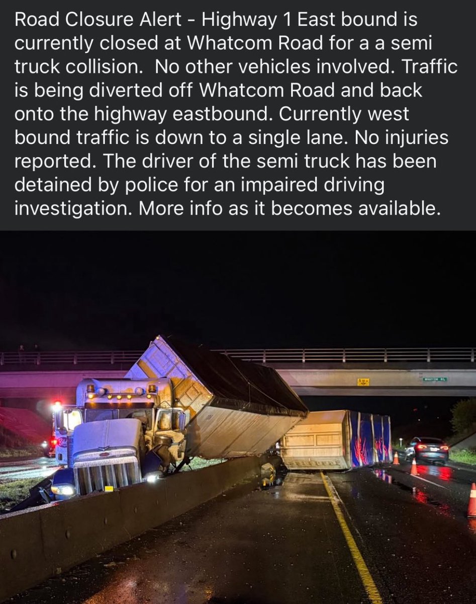 MarcNixon24's tweet image. BC TRUCK CHAOS 🚨 ALL in 24 hrs 

Highway 1 CLOSED between Chilliwack &amp;amp; Hope after a semi ends up dangling over train tracks.

Another semi COLLAPSES an overpass at Whatcom Road.

And in Langley? A truck flips on a corner you’re supposed to take at 10kph.

This is not just “bad