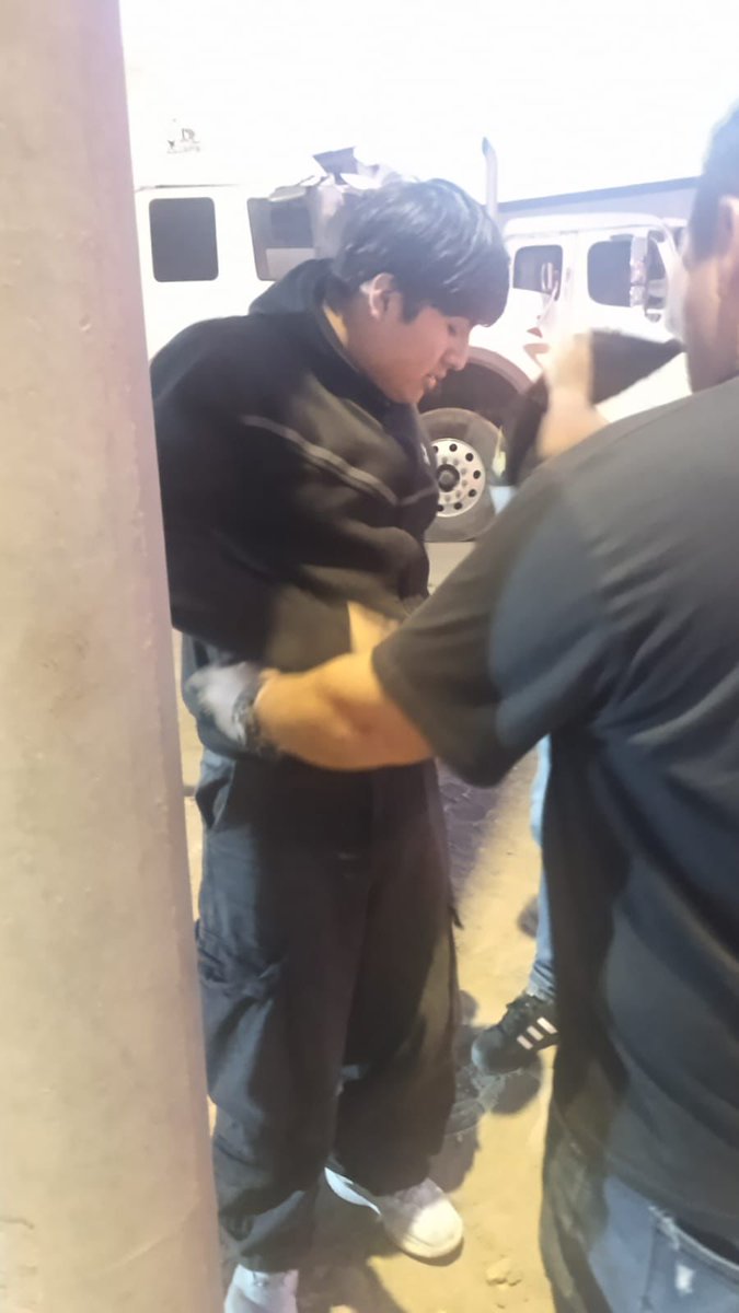 Si este es narco, yo juego de 10 en el Real Madrid.