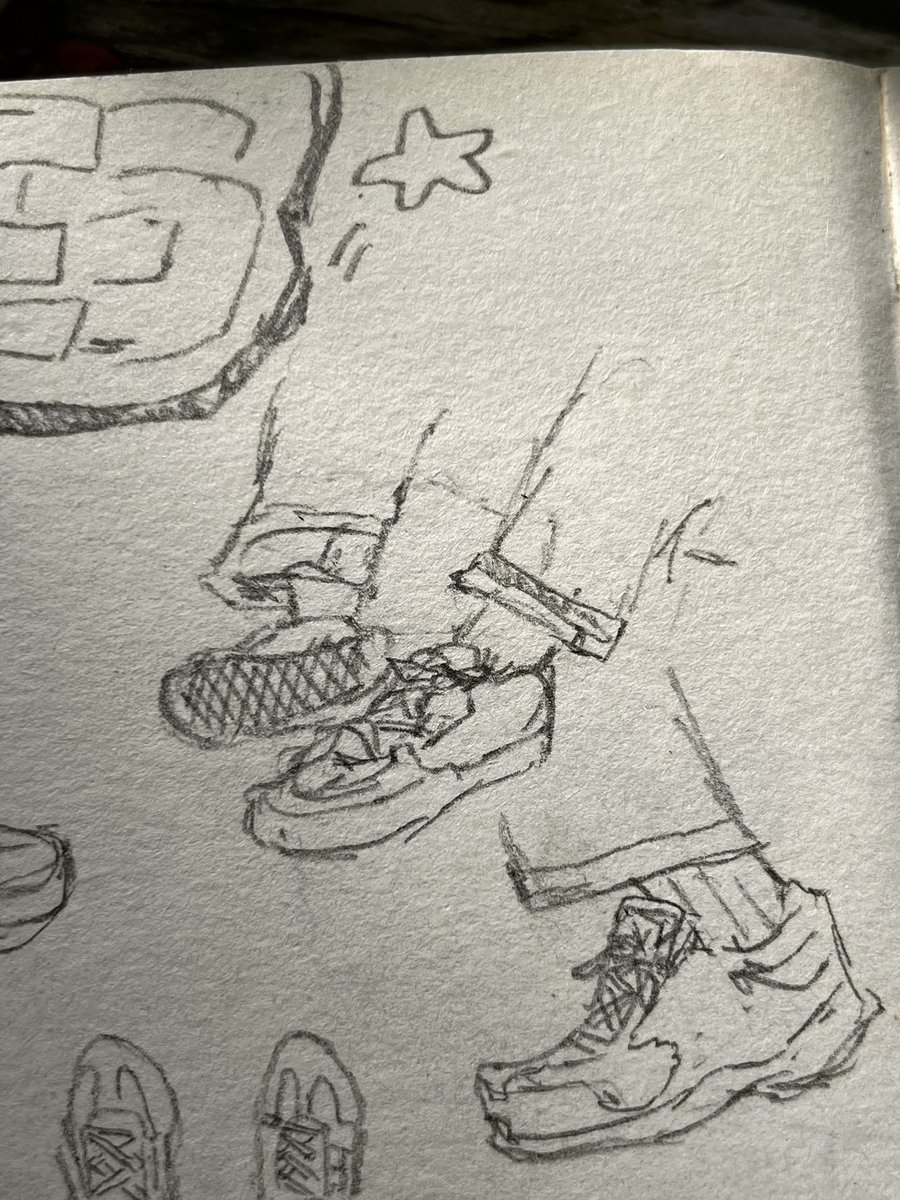 dopeydozy's tweet photo. Shoes rough sketches https://t.co/DEmHmVS5SY