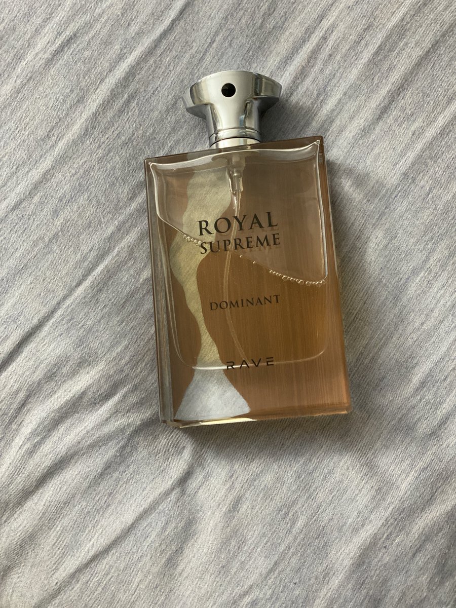 A confianza le pueden dar a este mujeres, se lo habia comprado a la rubia pero no sabia que olia tan rico y bien suave !! Sabroso