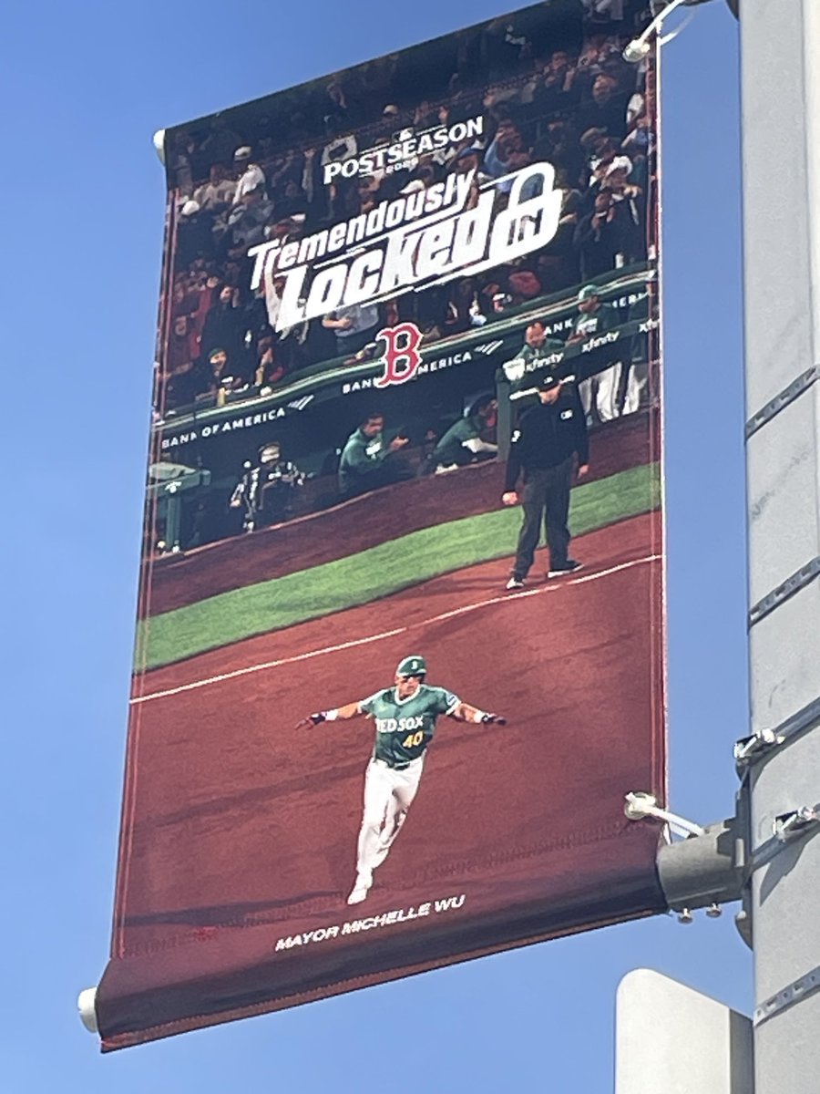 Locked in and suddenly the Sox take the lead late in game one in New York…don’t go anywhere friends #7News