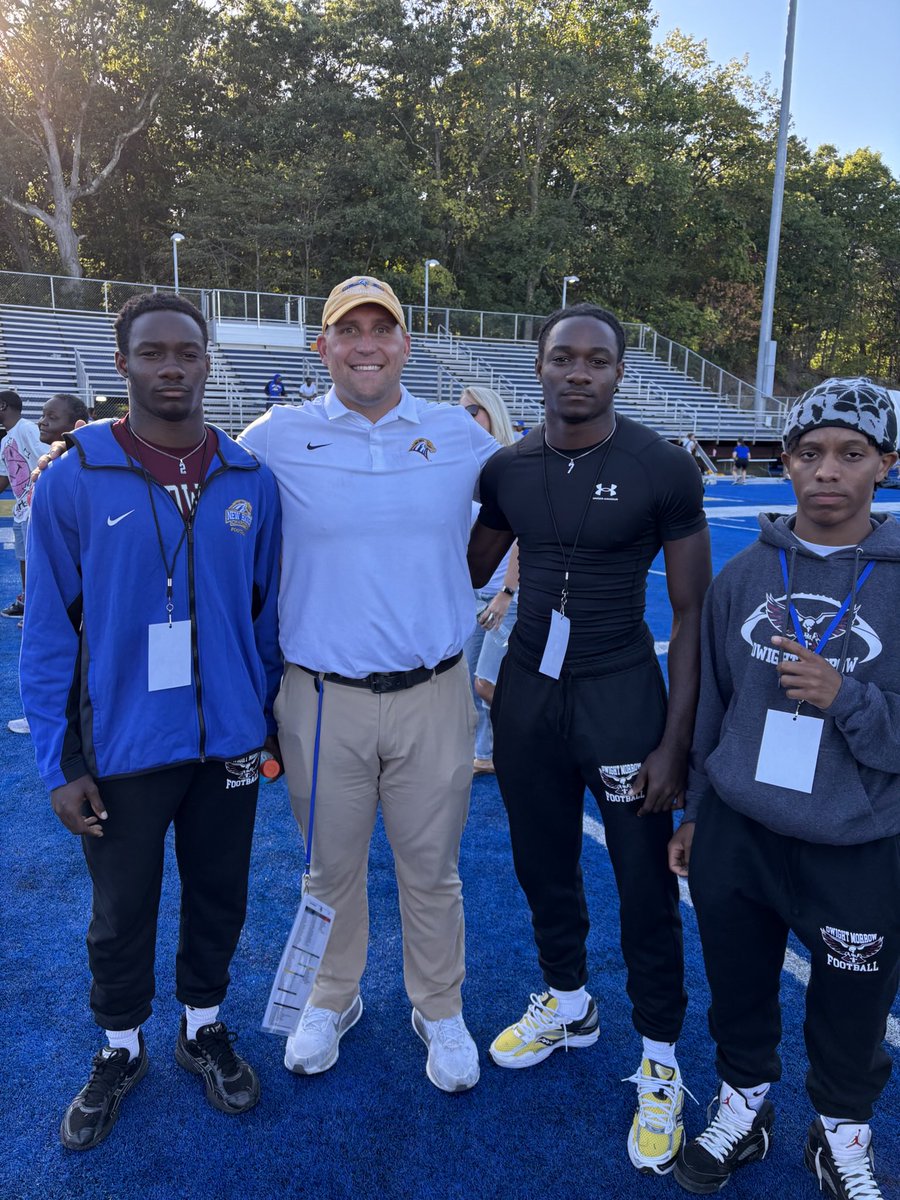 Late post but had an Amazing time at <a href="/UNewHavenFB/">New Haven Football</a> !! Can’t wait to be back on campus <a href="/CoachJZamot/">Joshua Zamot</a> <a href="/coach_pow/">Mark Powell</a> <a href="/5starrrrrKJ/">Keshawn Jackson | Slot receiver| class of 2026 |</a>